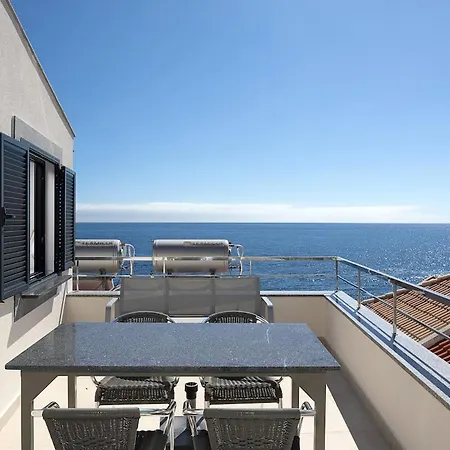 Casa vacanze Mermaid Cliff Paul do Mar (Madeira)